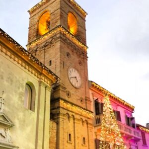 MAGICHE ATMOSFERE NATALIZIE: MOMBAROCCIO - CANDELARA