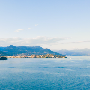 LAGO MAGGIORE: GIARDINI BOTANICI DI VILLA TARANTO E NAVIGAZIONE GOLFO BORROMEO